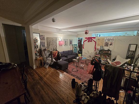 2nd image of 310 E 55th St #1DE