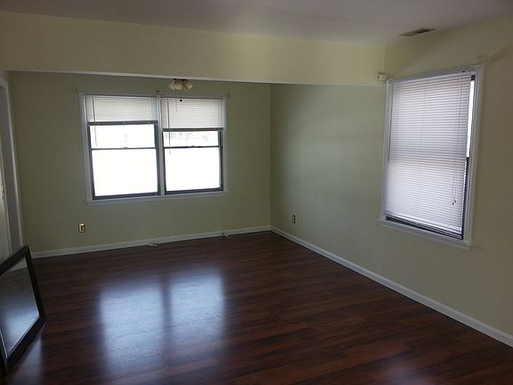 2nd image of 3601 Westwood Northern Blvd