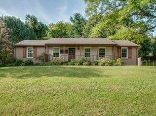 329 Binkley Dr, Nashville, TN 37211
