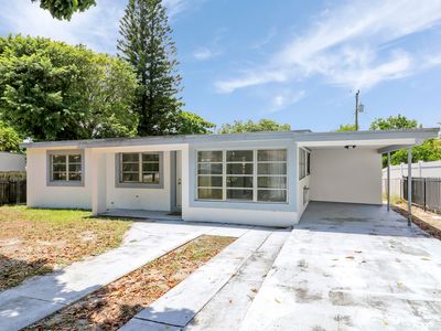 5519 Columbus Road, West Palm Beach, FL, 33405