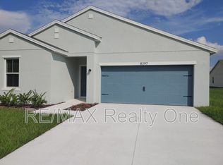 8297 W Eldron Pl, Citrus Springs, FL 34434