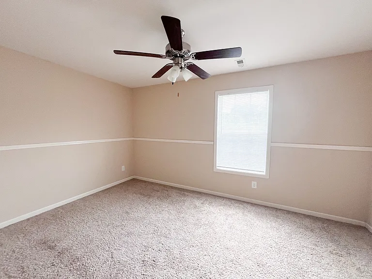 2279 McCormick Ln #D — Photo 9