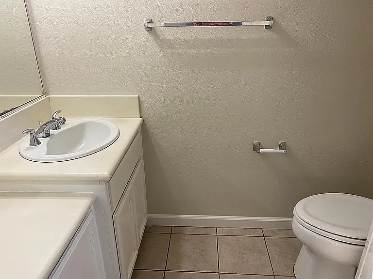 1st Floor Bathroom