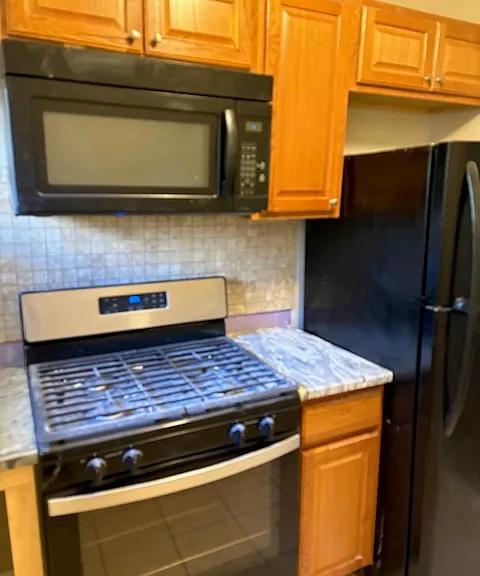 4338 Parrish St — Photo 7