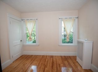 57 Rich St, Worcester, MA 01602