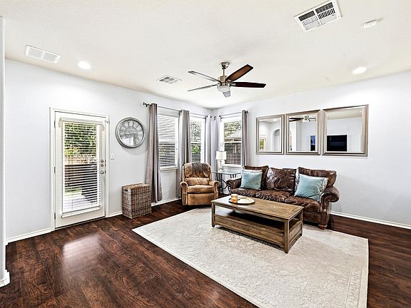 5th image of 9705 Sydney Marilyn Ln