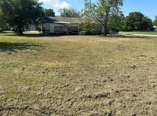 210 Monroe Ave, Newcastle, TX 76372
