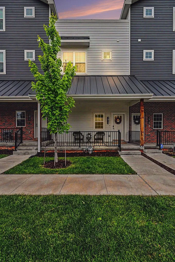 Townhome For Rent! — Photo 2