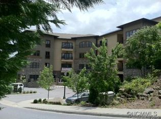 350 Allen St E #304, Hendersonville, NC 28792