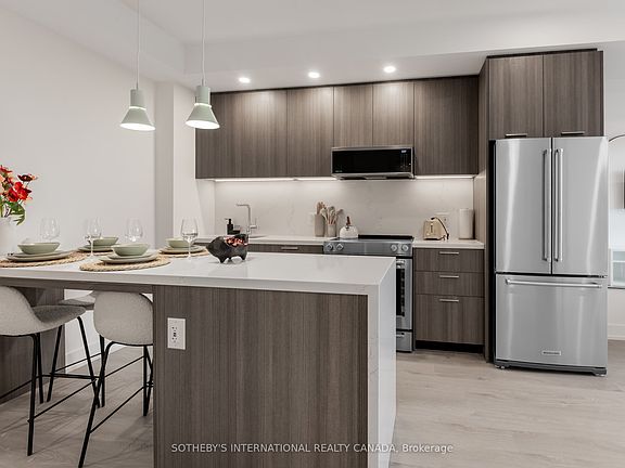 4th image of 29 Garden Ave #1404