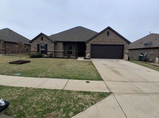 1116 Serendipity Cir, Sanger, TX 76266