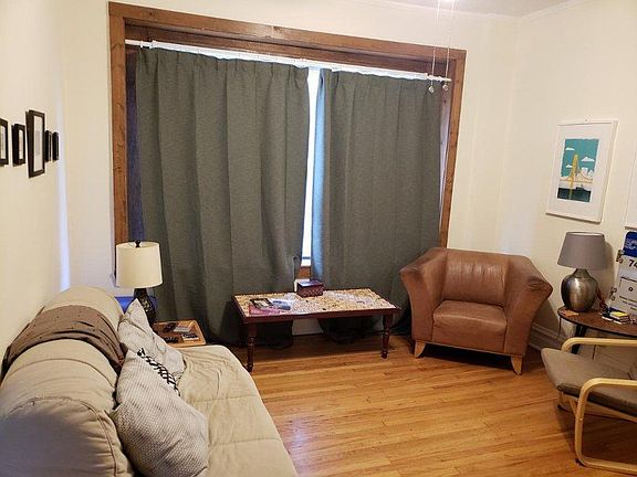 5th image of 2755 N Richmond St #1