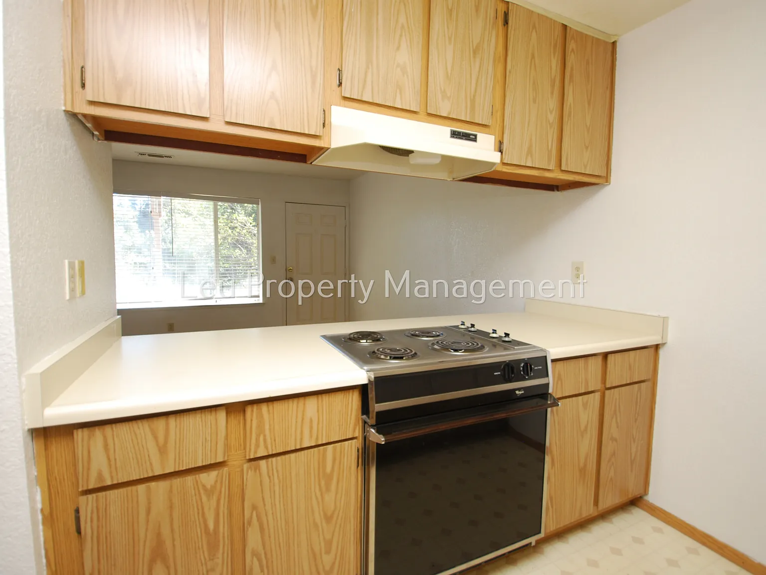 5900 Pony Express Trl — Photo 2