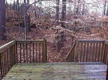 2nd image of 521 Villa Ct