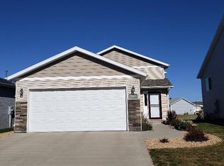 6239 61st Ave S, Fargo, ND 58104