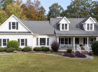 402 Mac Johnson Rd, Cartersville, GA 30121