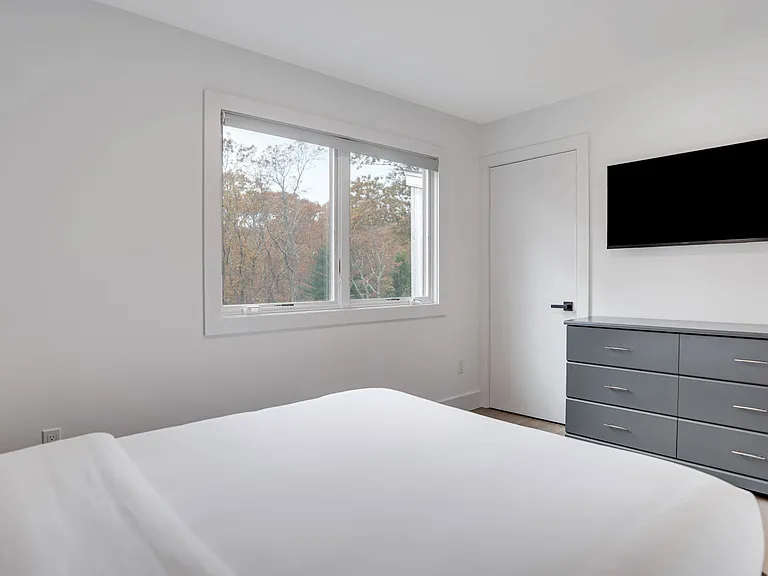 16 Oyster Pond Ln — Photo 19