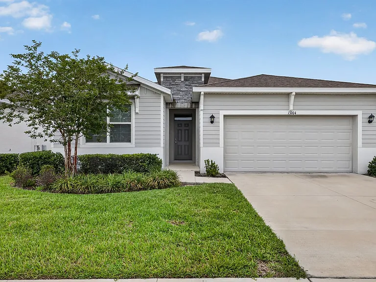 13204 Waterleaf Garden Cir — Photo 2