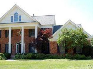 1511 Baxter Lane Ct, Chesterfield, MO 63017