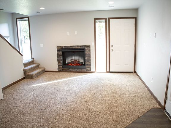 3rd image of 1708 20th Ave S #1708
