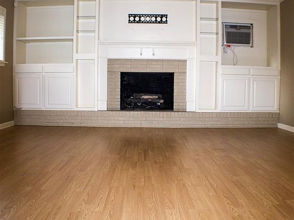 4th image of 4452 Charleswood Ave