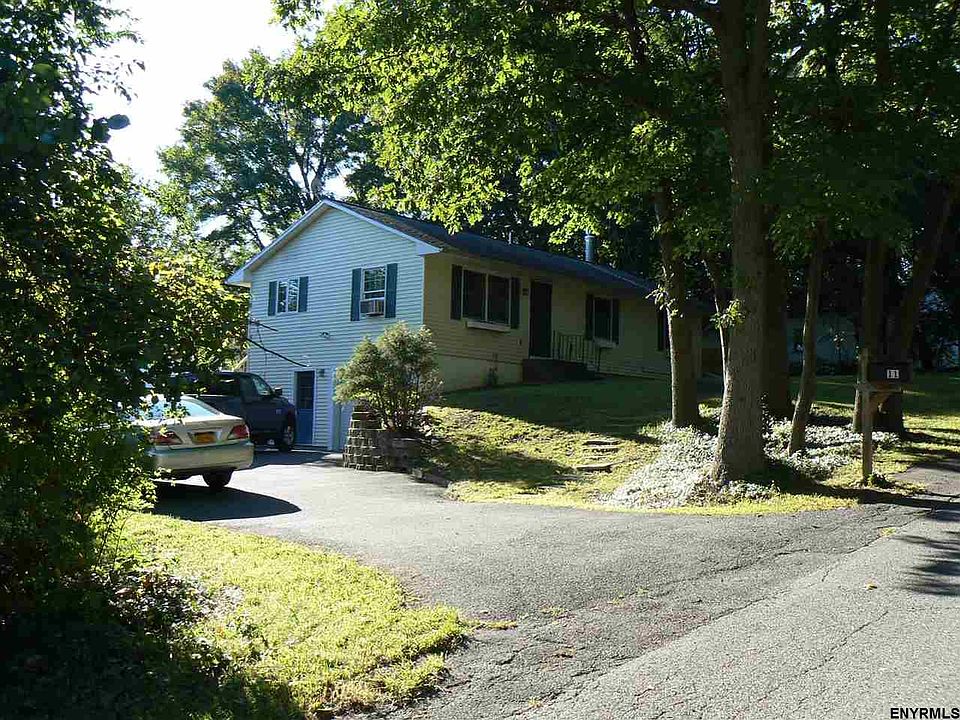 1st image of 11 McKinley Ave