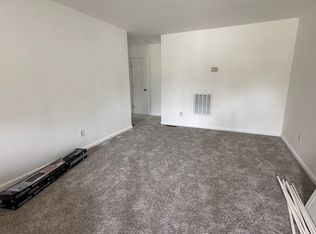 55 S Caesar Rodney Ave APT 1, Camden Wyoming, DE 19934