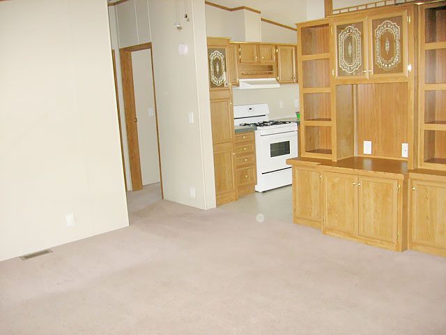 2nd image of 23 Carmell St