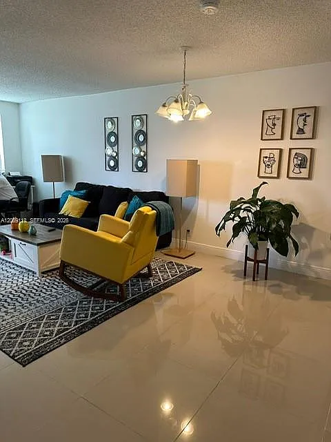 Las Vistas At Doral Condo — Photo 3