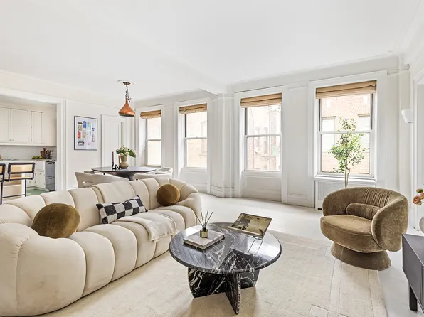 215 West 91st Street 76 image 1 of 11