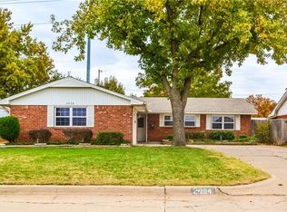 2404 Marshall Dr, Edmond, OK 73013