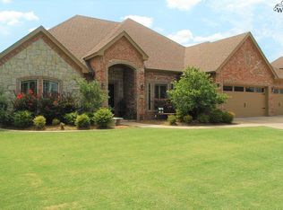 1717 Brenda Hursh Dr, Wichita Falls, TX 76302