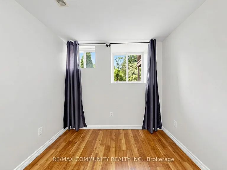 53 Quietbrook Cres #BASEMENT — Photo 11