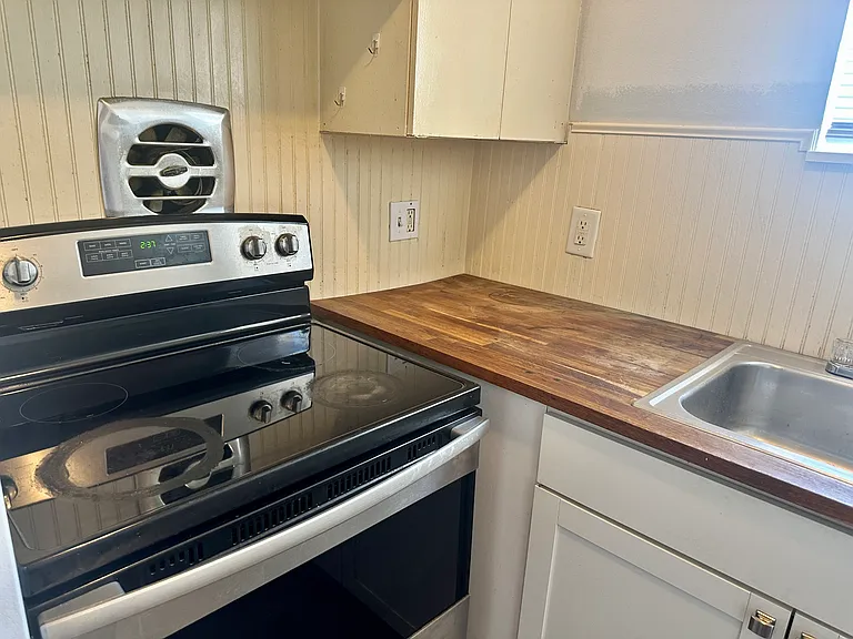 3805 Itaska St #3 — Photo 8
