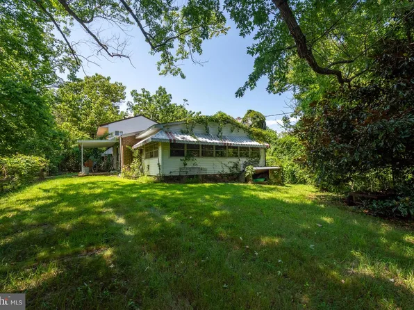 5292 Moreland Rd, Lothian, MD 20711