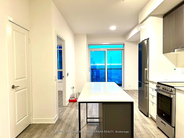 50 Upper Mall Way #B-2304 — Photo 6