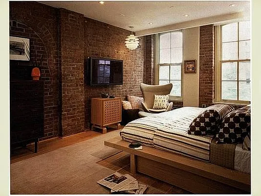 Sold by Stribling | media 24