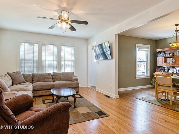 4th image of 6644 N Odell Ave