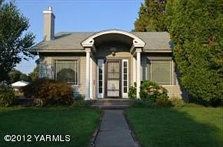 226 S 17th Ave photo 1