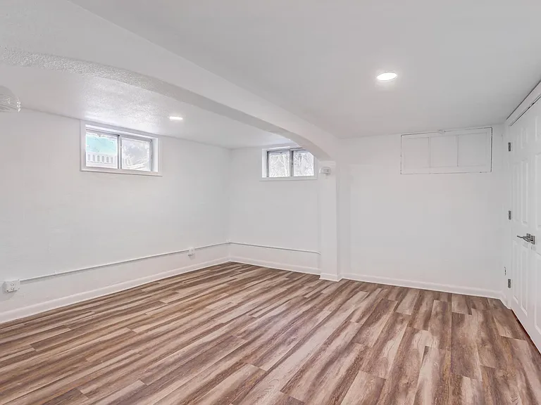 3915 W 53rd Ave — Photo 42