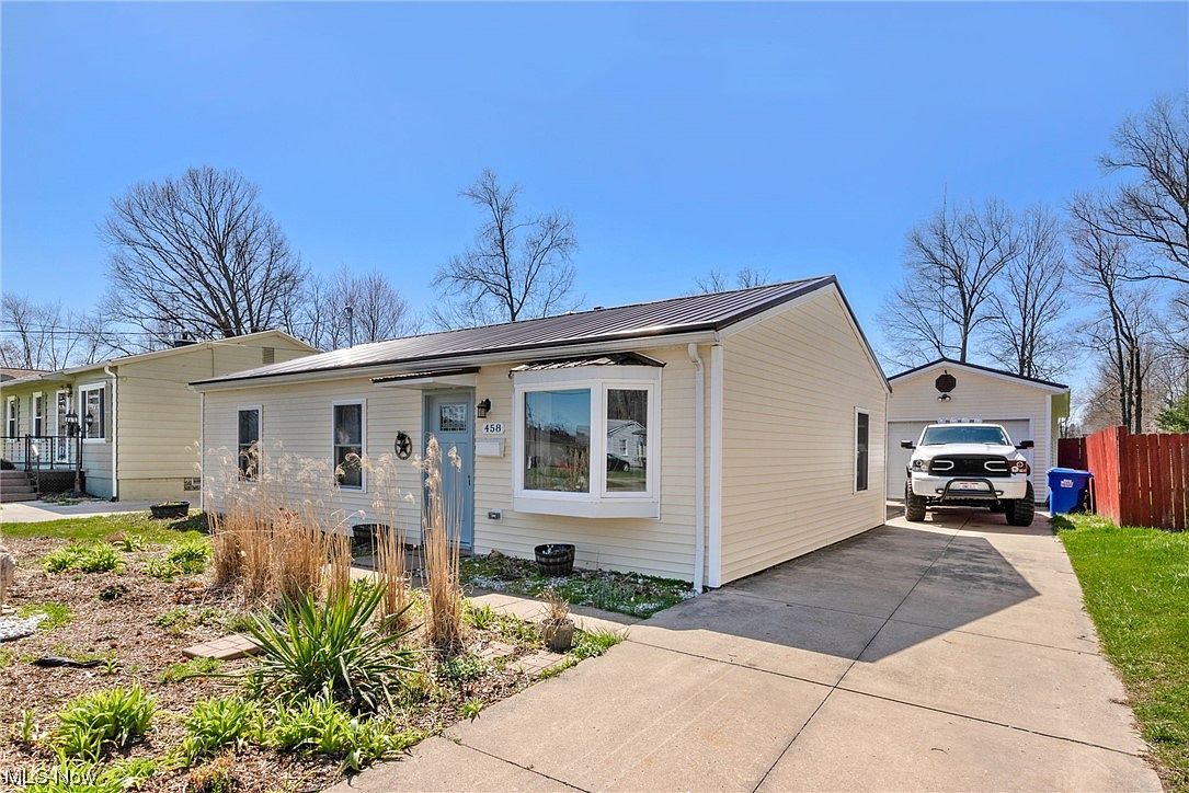 458 Circle Dr, Newton Falls, OH 44444 Zillow