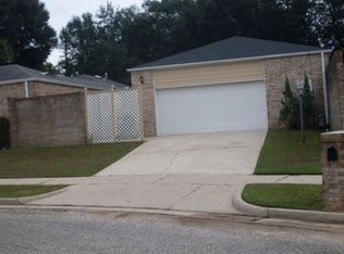 105 Woodruff Ct, Mobile, AL 36608