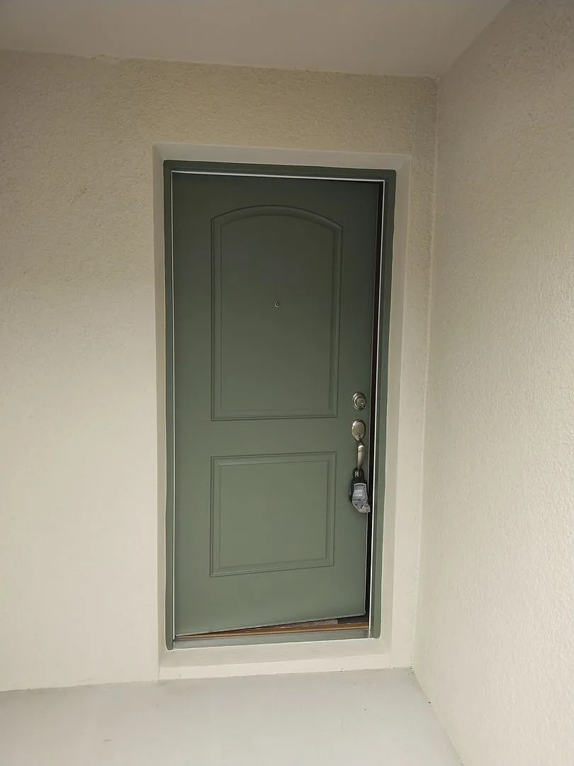 Newer 3 Bedroom 2 Bathroom Villa Home Silver Ridge — Photo 2