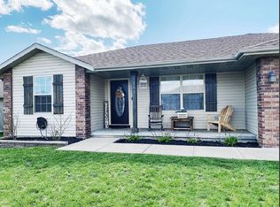 201 Ashton Ave, Clever, MO 65631