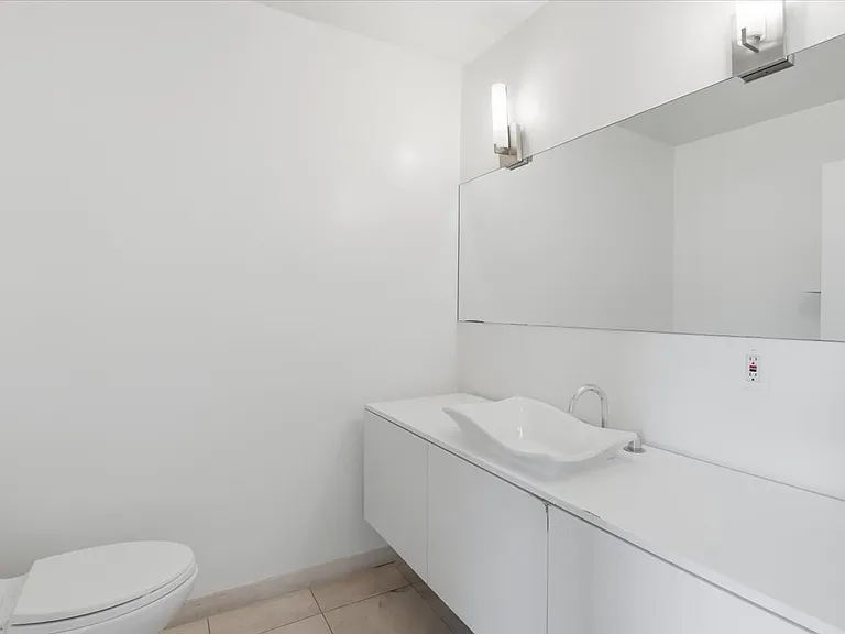 109 Dudley Ave — Photo 10
