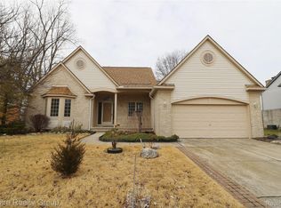 41610 Conner Creek Dr, Canton, MI 48187