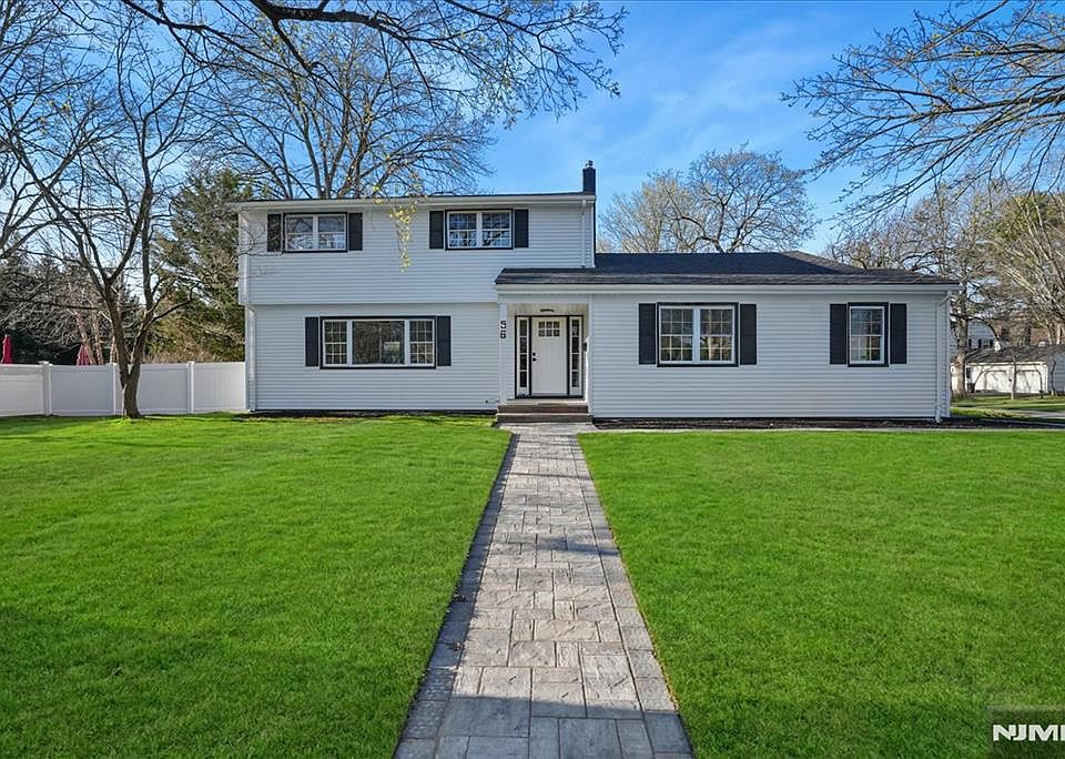 1st image of 56 Manor Rd
