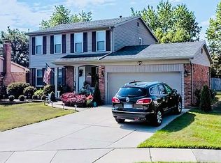 44251 Kingsley Ct, Canton, MI 48187