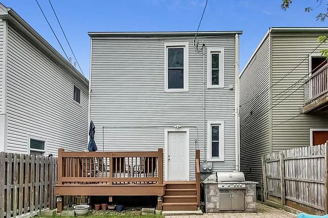 3618 W Dickens Ave #1 — Photo 3
