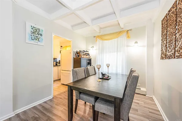 Sold by Century 21 American Homes | media 24